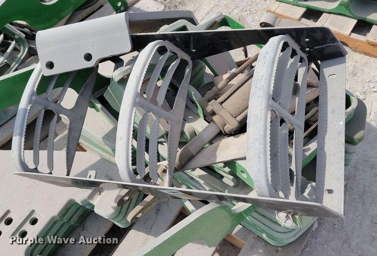 image for item DN3542 John Deere tractor parts