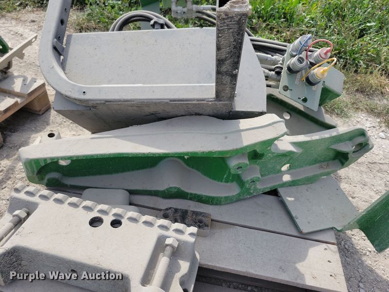 image for item DN3542 John Deere tractor parts