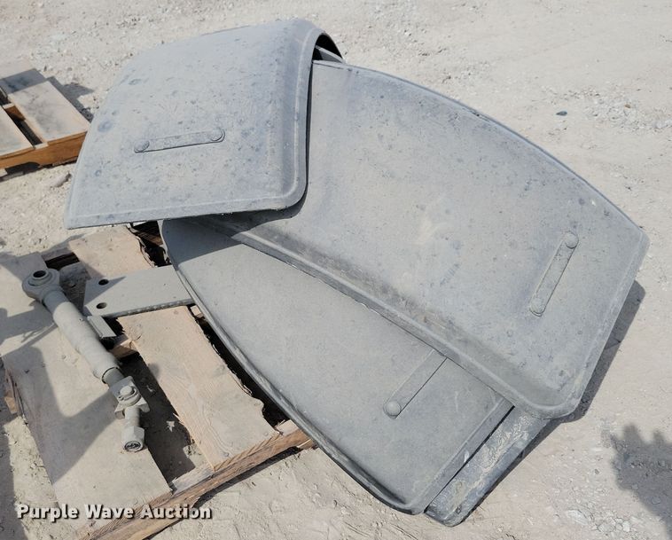 image for item DN3542 John Deere tractor parts