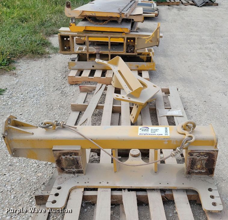 image for item DN3548 Motor grader parts