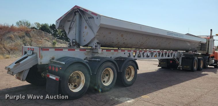 image for item DN3557 2004 Trail King TK60SSD-433 side dump trailer