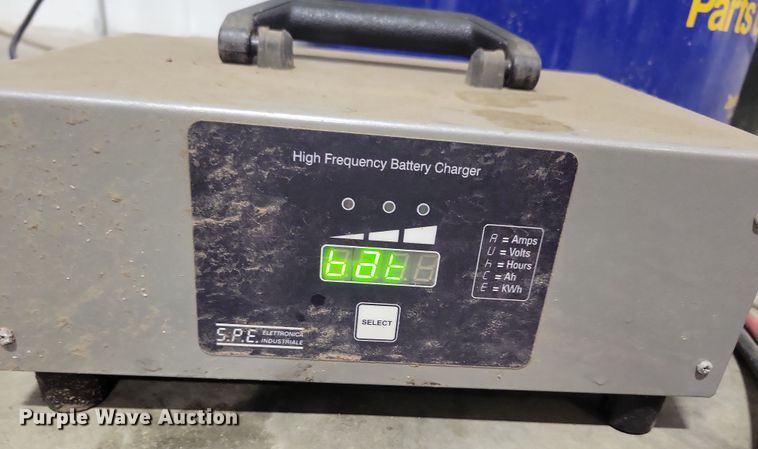 image for item DN3558 Tennant 5680 floor scrubber