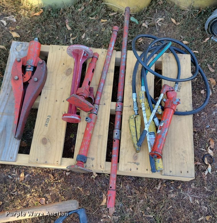 image for item DN3561 Fire equipment 