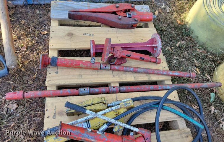 image for item DN3561 Fire equipment 