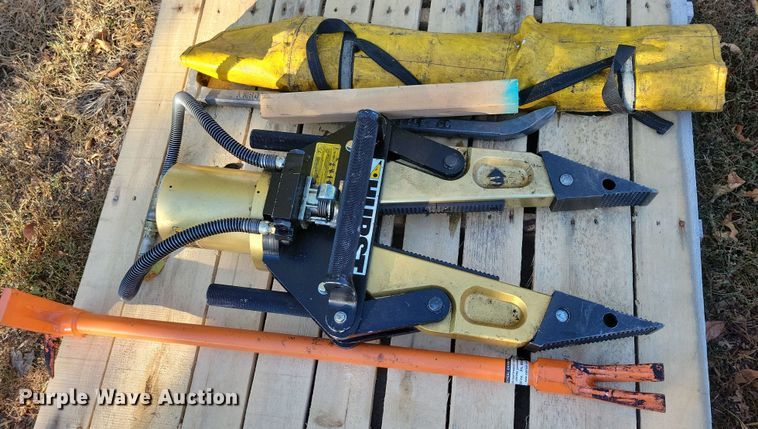 image for item DN3561 Fire equipment 