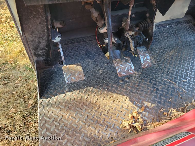 image for item DN3564 Toro Workman 3200 utility vehicle