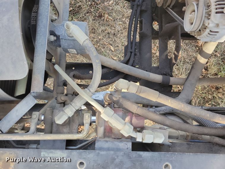 image for item DN3564 Toro Workman 3200 utility vehicle