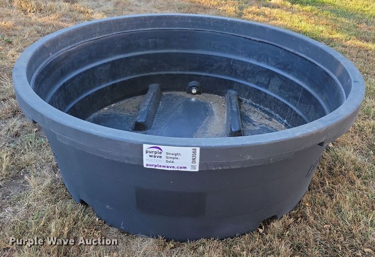 image for item DN3568 Century Products stock tank