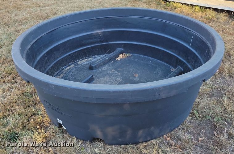 image for item DN3568 Century Products stock tank