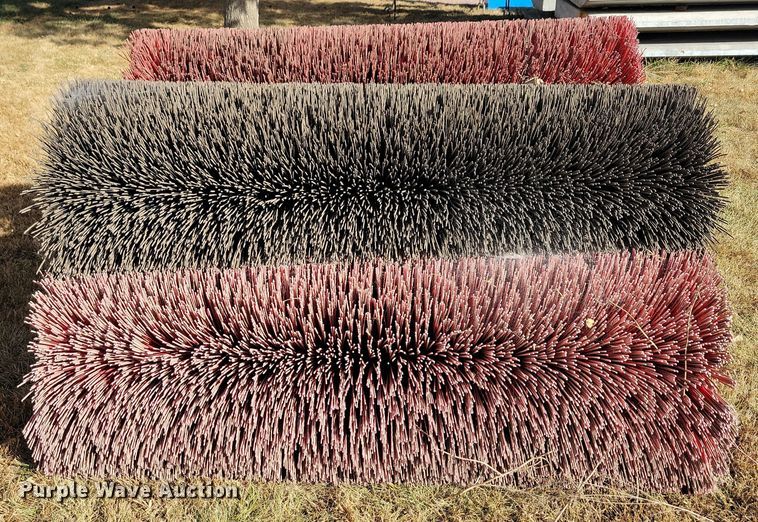 image for item DN3569 (6) brooms