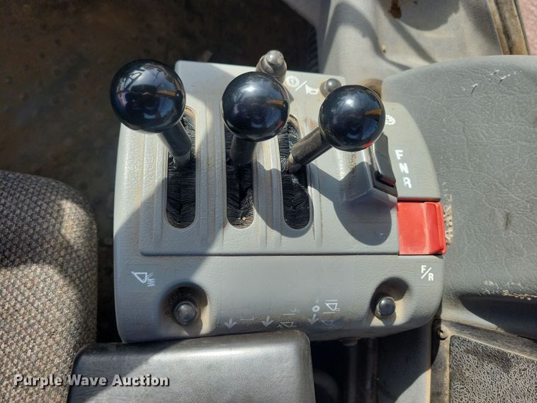 image for item DN3574 2002 Volvo L70D wheel loader