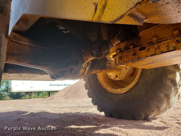 image for item DN3574 2002 Volvo L70D wheel loader