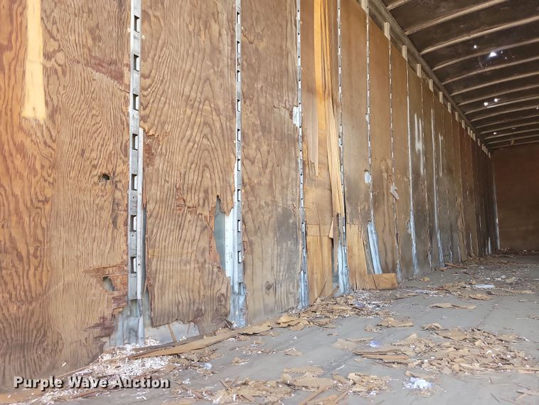 image for item DN3575 1979 Fruehauf FBZ9-F2-40 dry van trailer