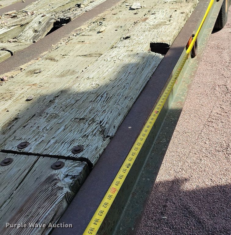 image for item DN3577 1976 Rogers T35L16-58-15 drop deck trailer