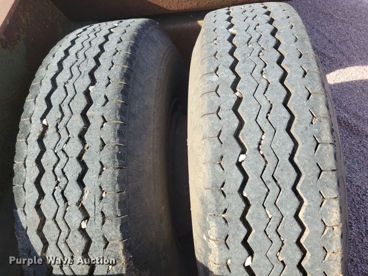 image for item DN3577 1976 Rogers T35L16-58-15 drop deck trailer