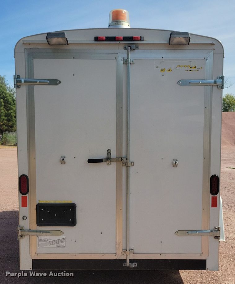 image for item DN3579 2007 Doolittle Trailer enclosed cargo trailer