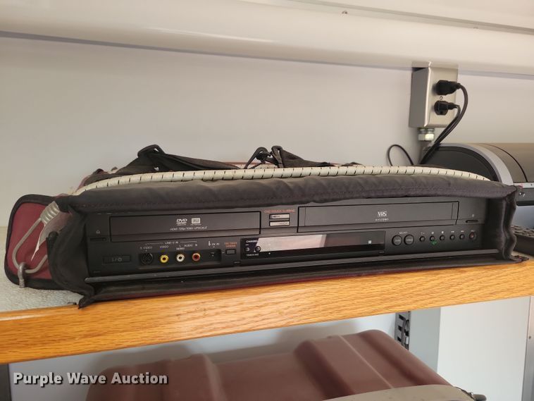 image for item DN3579 2007 Doolittle Trailer enclosed cargo trailer