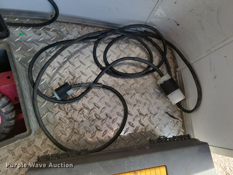 image for item DN3579 2007 Doolittle Trailer enclosed cargo trailer