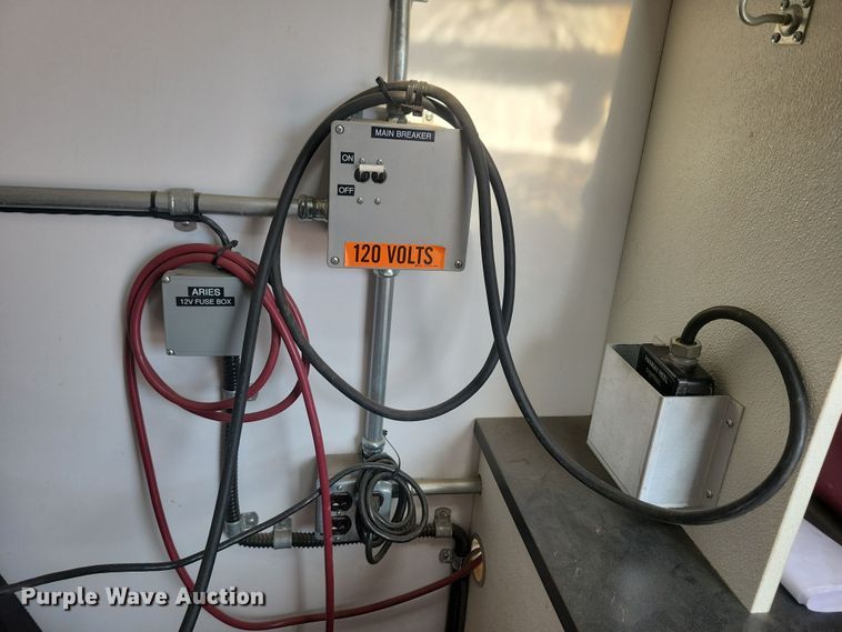 image for item DN3579 2007 Doolittle Trailer enclosed cargo trailer