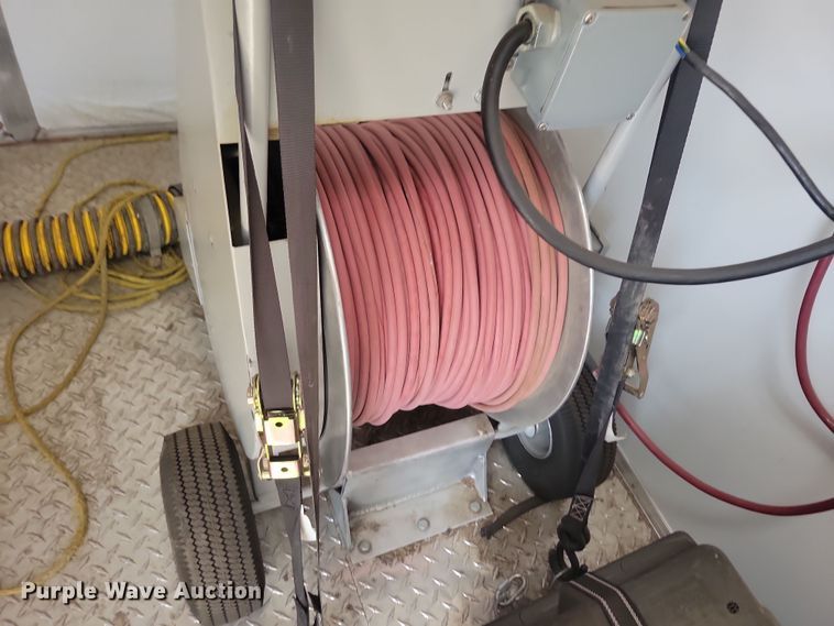 image for item DN3579 2007 Doolittle Trailer enclosed cargo trailer