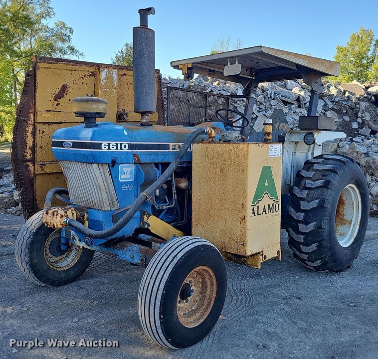 image for item DO5478 1990 Ford 6610 Series 2 tractor