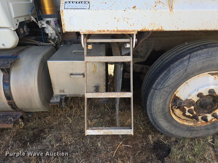 image for item DO5482 2014 International WorkStar 7600 dump truck