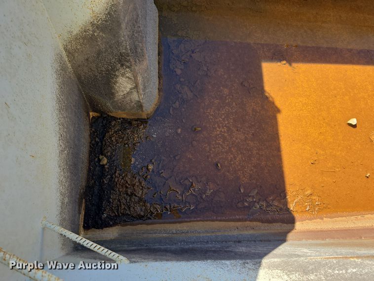 image for item DO5482 2014 International WorkStar 7600 dump truck