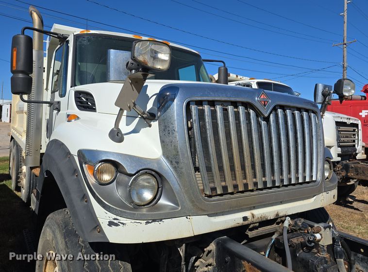 image for item DO5482 2014 International WorkStar 7600 dump truck