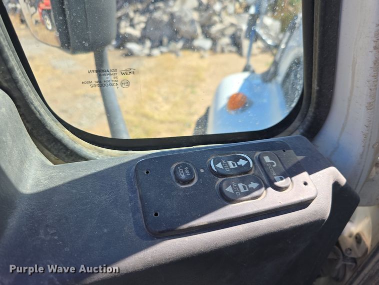 image for item DO5482 2014 International WorkStar 7600 dump truck