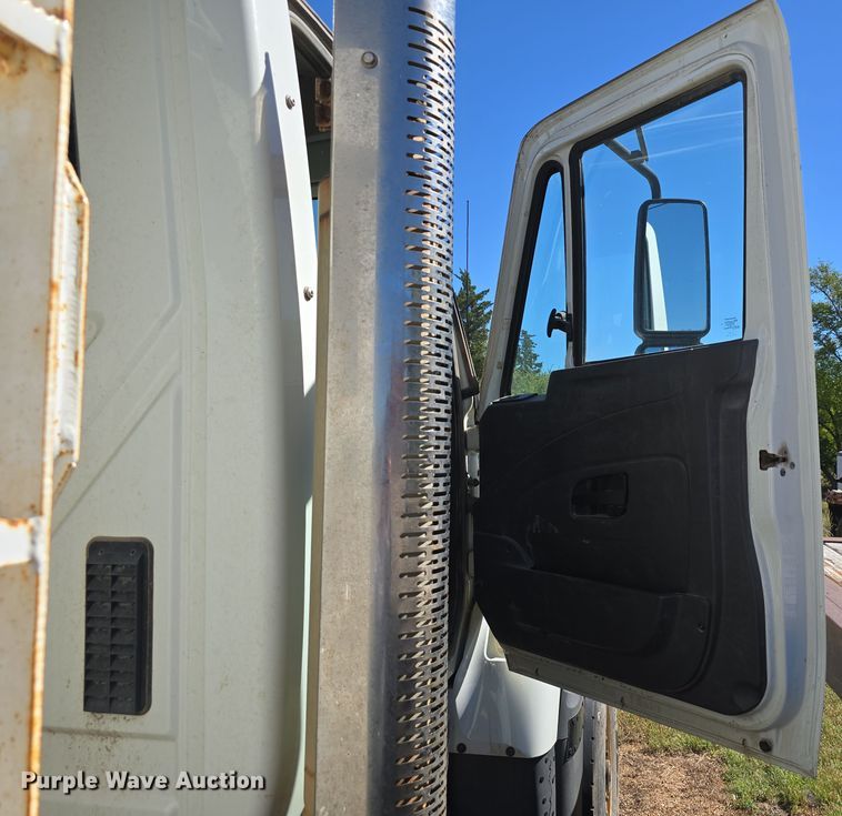 image for item DO5482 2014 International WorkStar 7600 dump truck