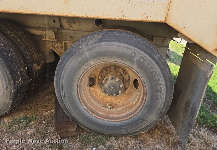 image for item DO5482 2014 International WorkStar 7600 dump truck