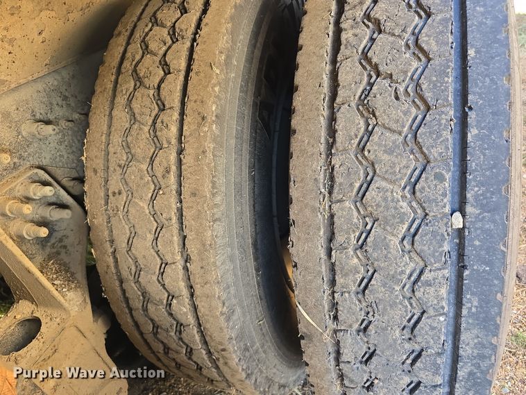 image for item DO5482 2014 International WorkStar 7600 dump truck