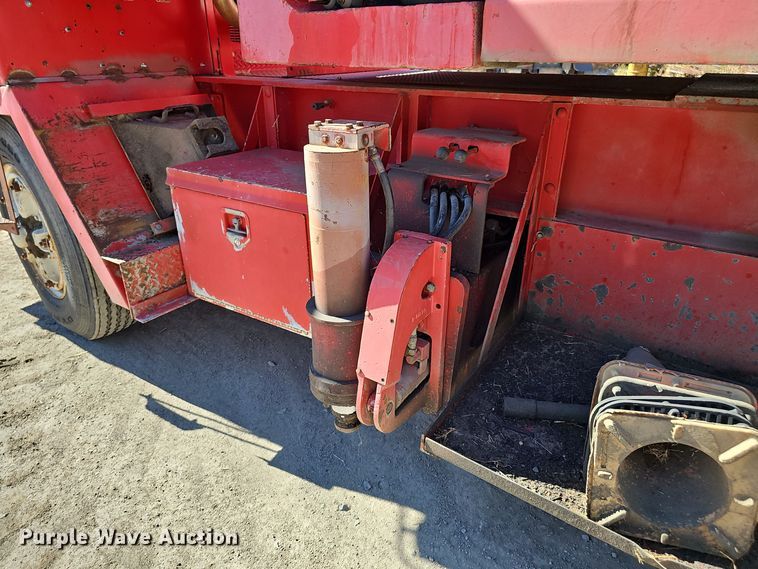 image for item DO5484 1978 FMC Link-Belt HC-48A crane