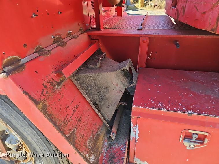 image for item DO5484 1978 FMC Link-Belt HC-48A crane