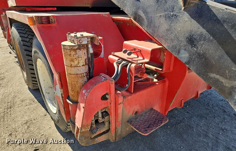 image for item DO5484 1978 FMC Link-Belt HC-48A crane