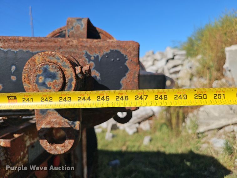 image for item DO5484 1978 FMC Link-Belt HC-48A crane