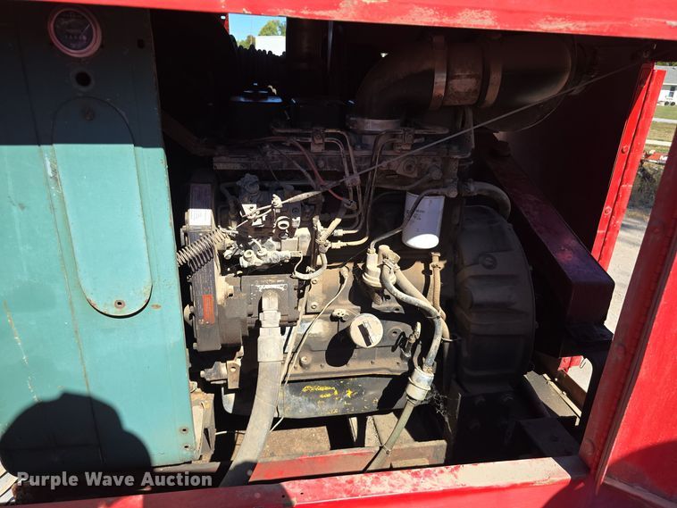 image for item DO5484 1978 FMC Link-Belt HC-48A crane