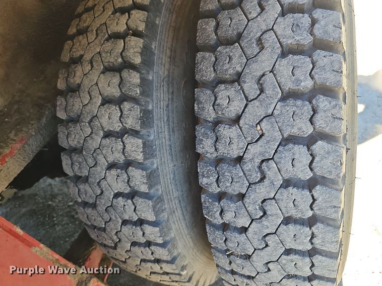 image for item DO5484 1978 FMC Link-Belt HC-48A crane