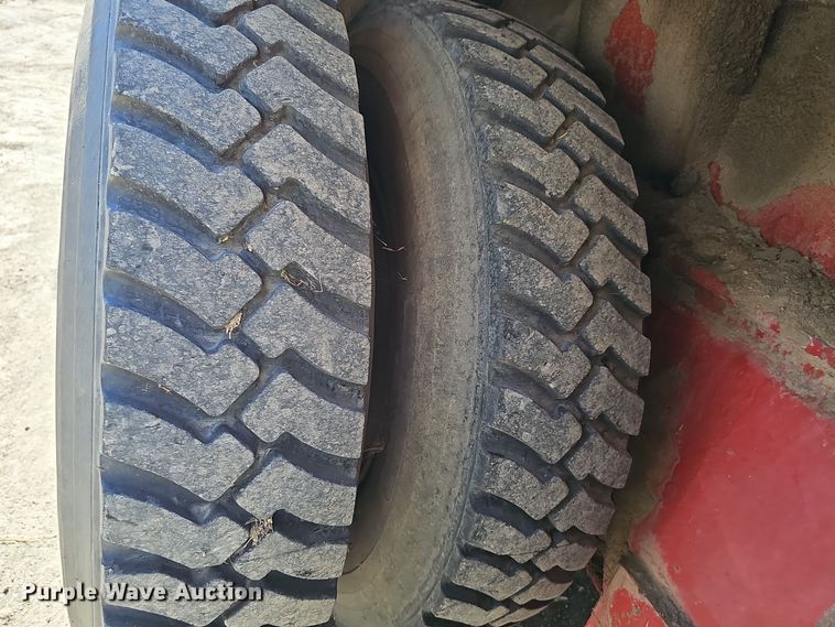 image for item DO5484 1978 FMC Link-Belt HC-48A crane