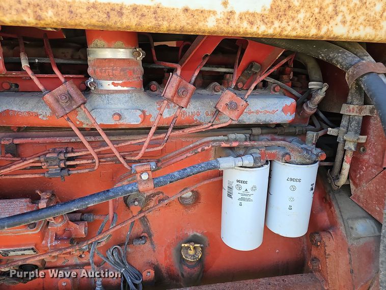 image for item DO5486 1973 International Harvester Farmall 1066 tractor