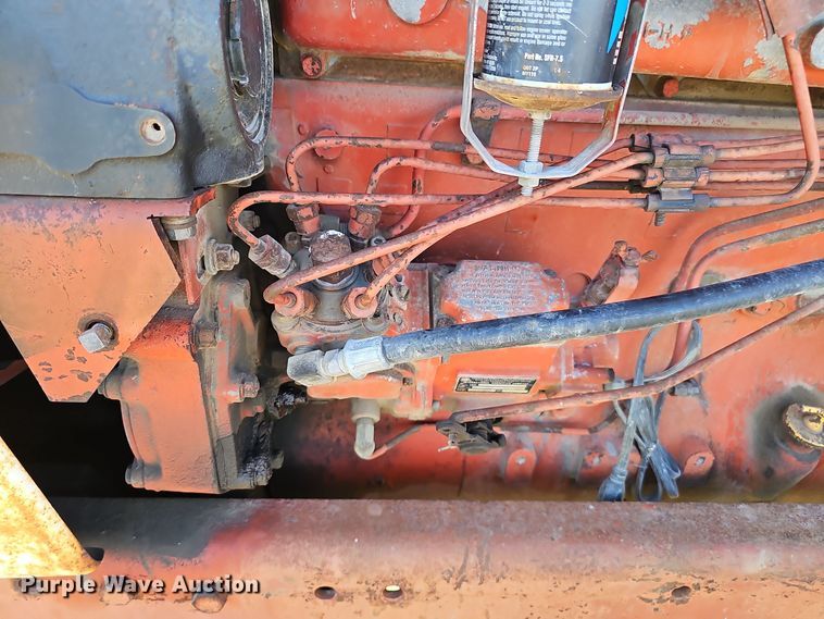 image for item DO5486 1973 International Harvester Farmall 1066 tractor