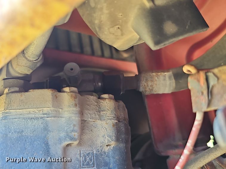 image for item DO5486 1973 International Harvester Farmall 1066 tractor