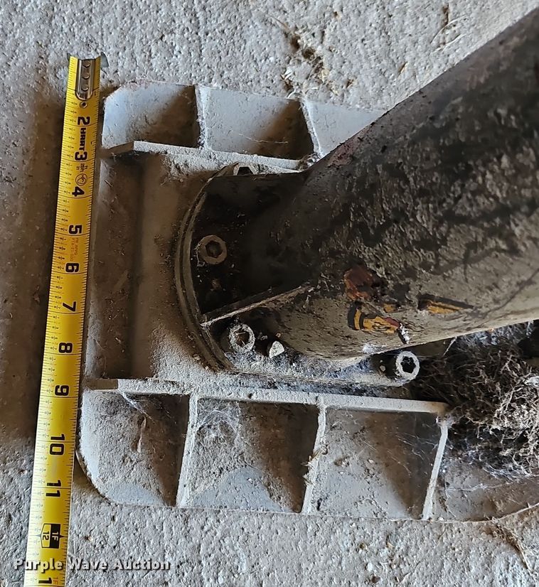 image for item DO5487 (2) Stone SVR2811 plate compactors