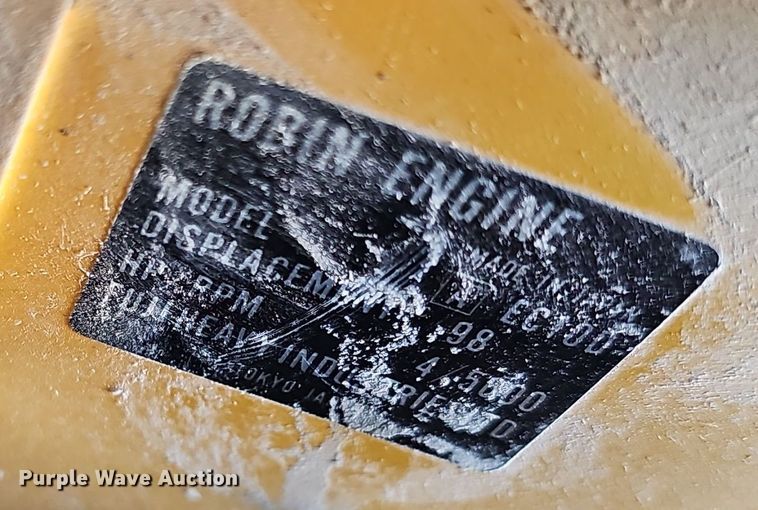 image for item DO5487 (2) Stone SVR2811 plate compactors