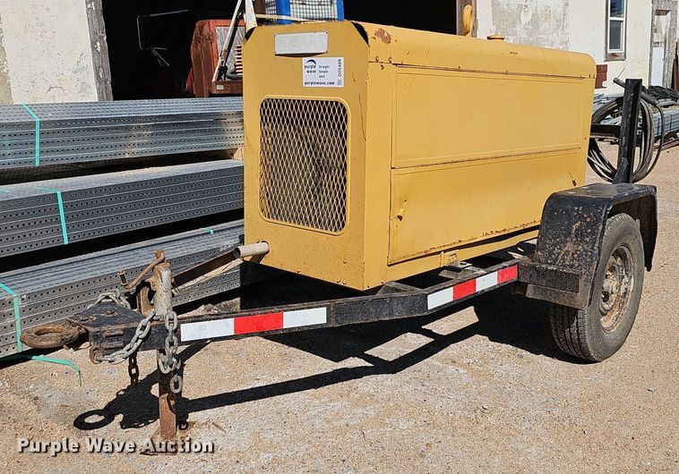 image for item DO5489 Hobart GF-250 welder/generator