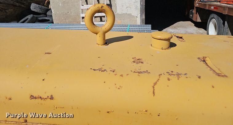 image for item DO5489 Hobart GF-250 welder/generator