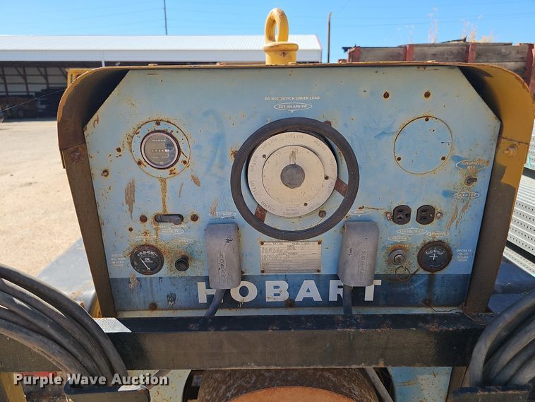 image for item DO5489 Hobart GF-250 welder/generator