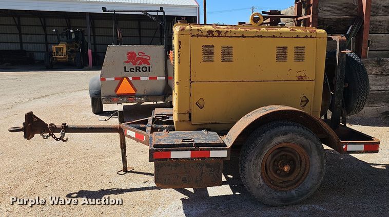 image for item DO5490 Hobart GPR-258 welder/generator