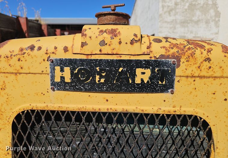 image for item DO5490 Hobart GPR-258 welder/generator