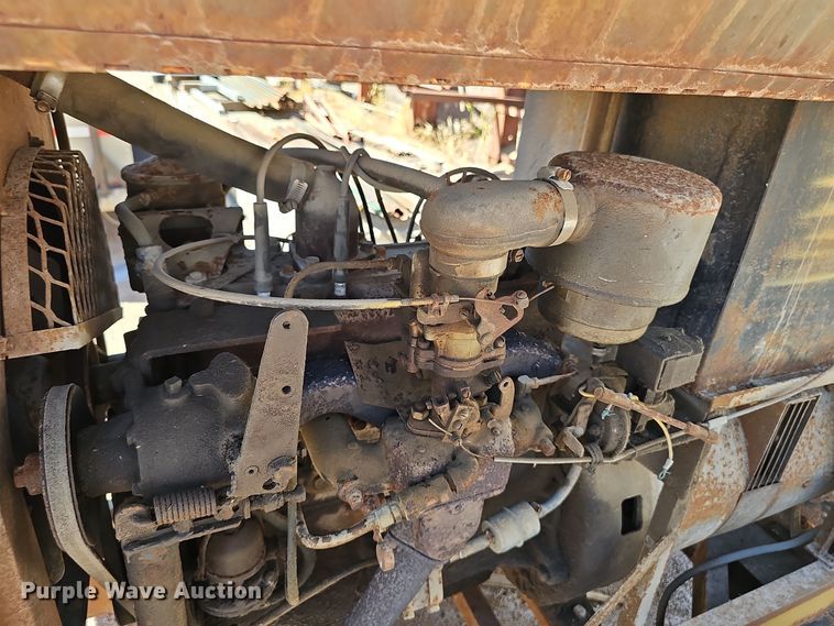 image for item DO5490 Hobart GPR-258 welder/generator